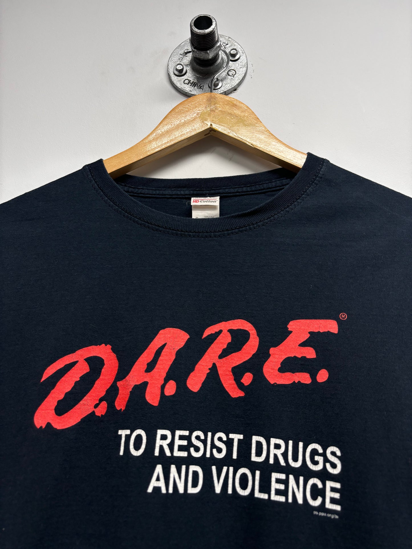 VINTAGE DARE TO RESIST TSHIRT (S)