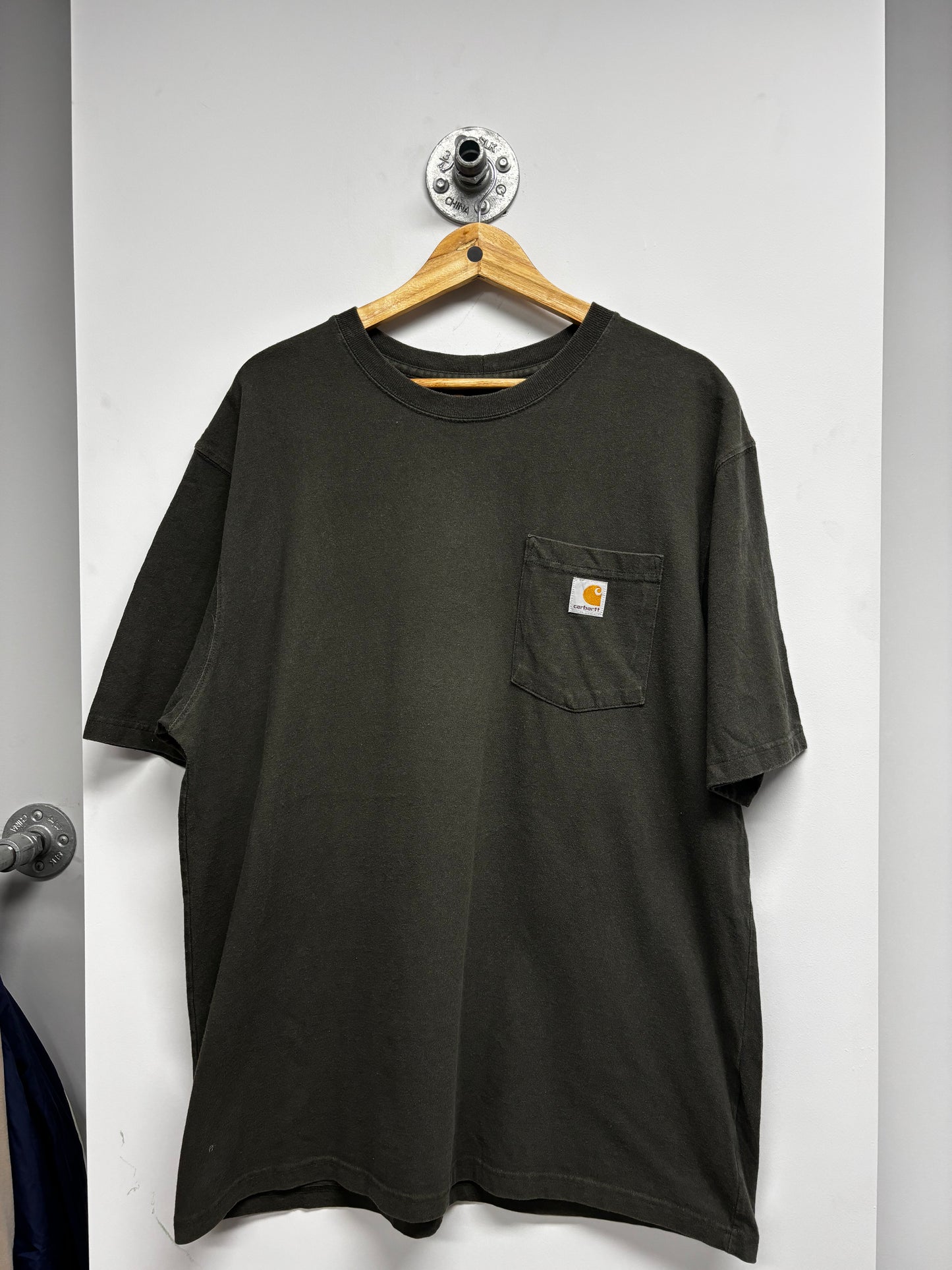 CARHARTT POCKET TSHIRT (XL)