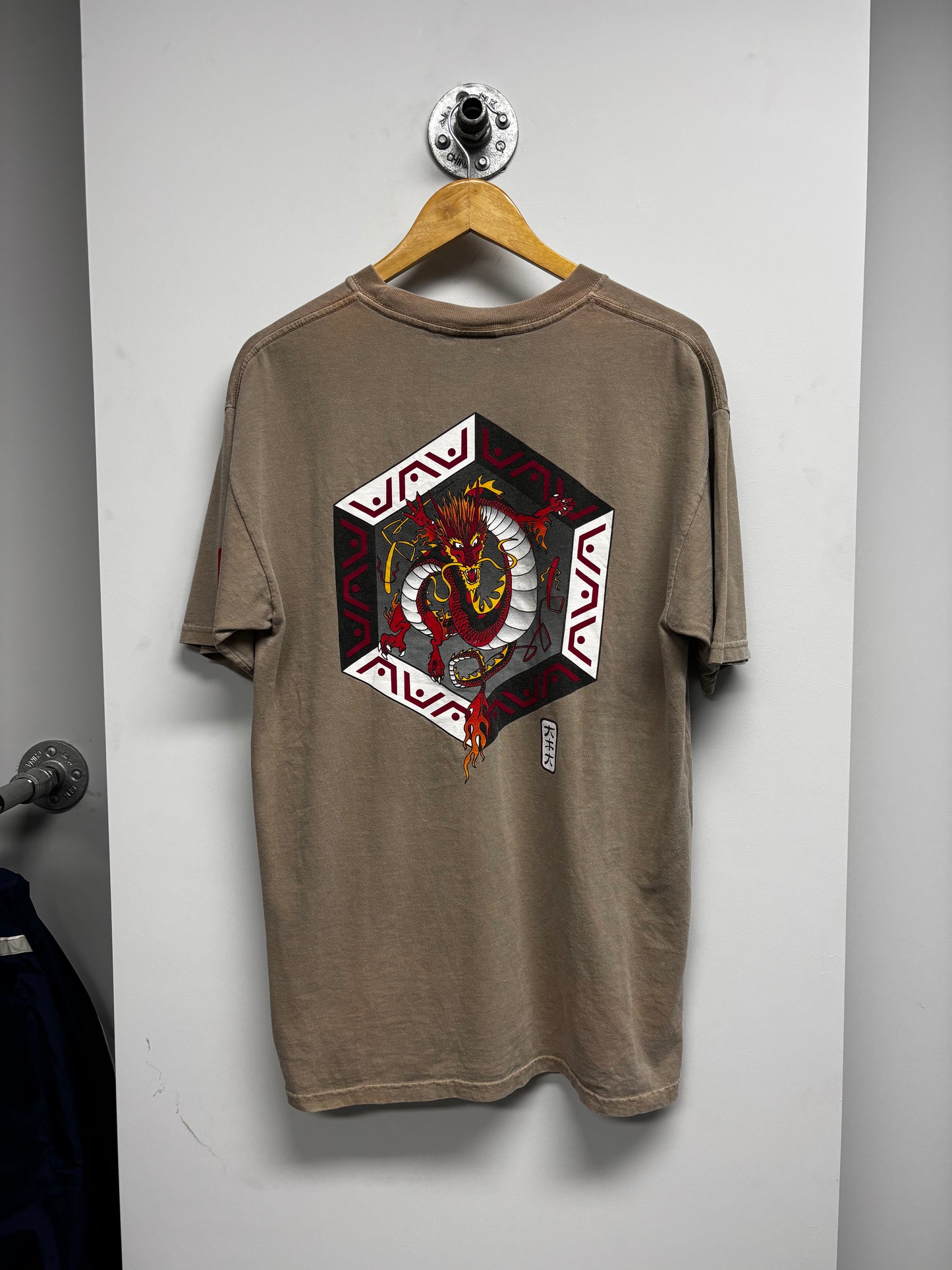 Y2K GRAPHIC TSHIRT (XL)