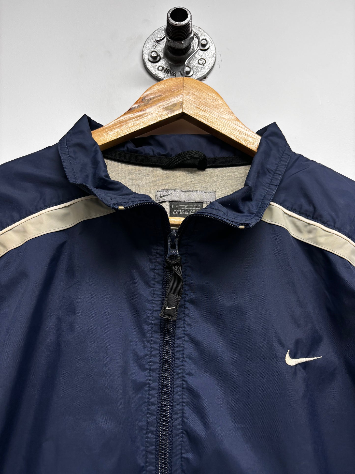 VINTAGE NIKE LIGHT JACKET (M)