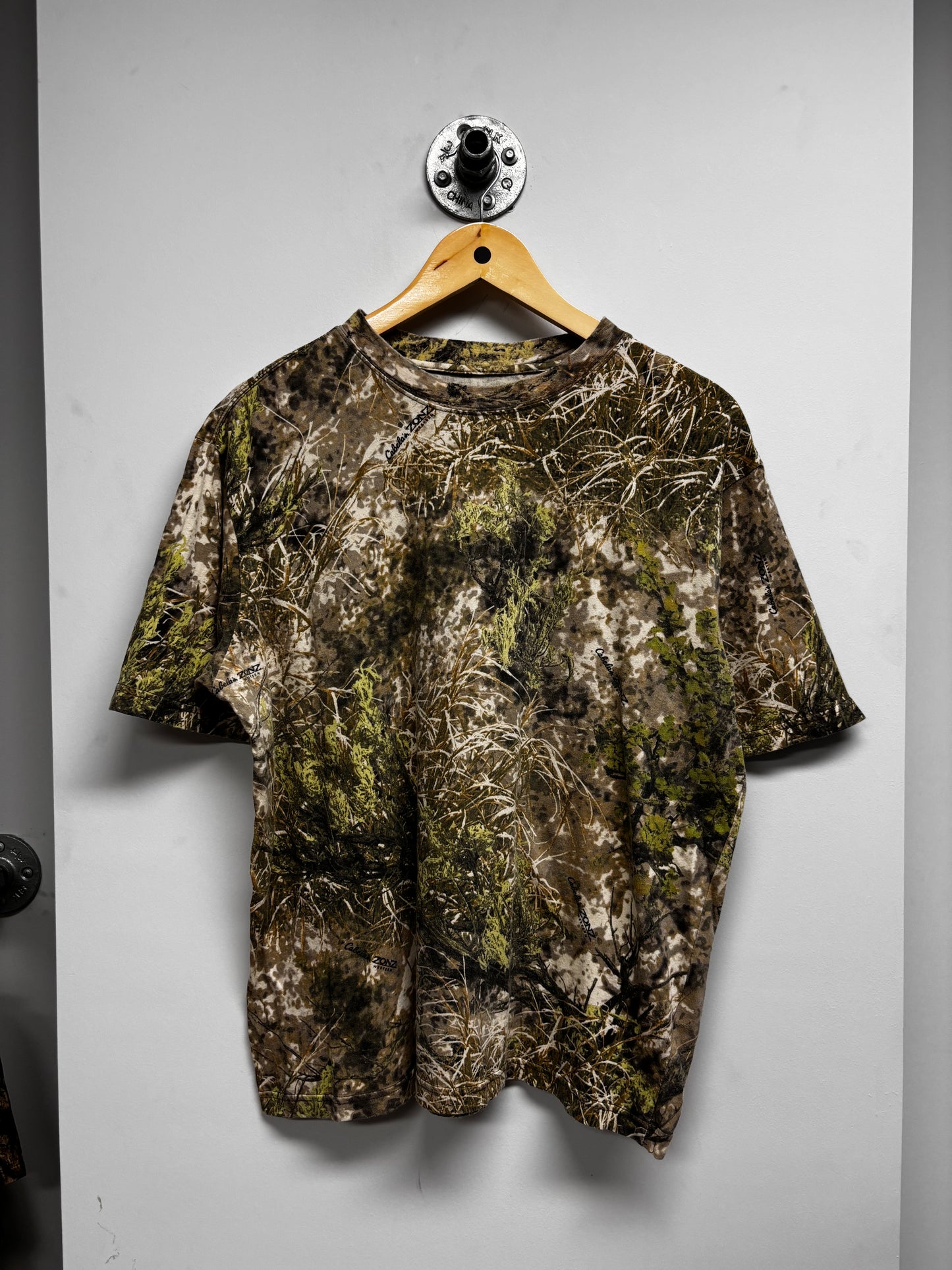 VINTAGE REAL TREE TSHIRT (M)