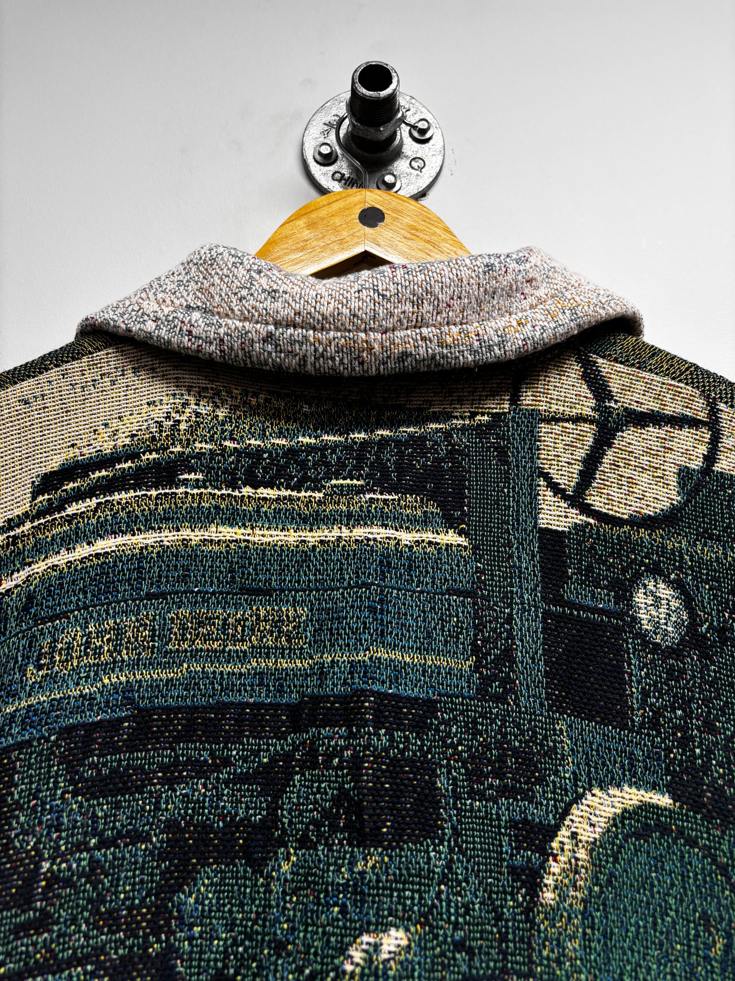 UPCYCLED RUG JACKET (L)