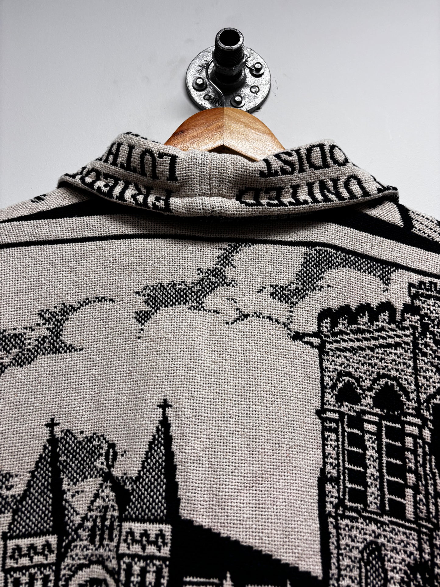 UPCYCLED RUG JACKET (S)