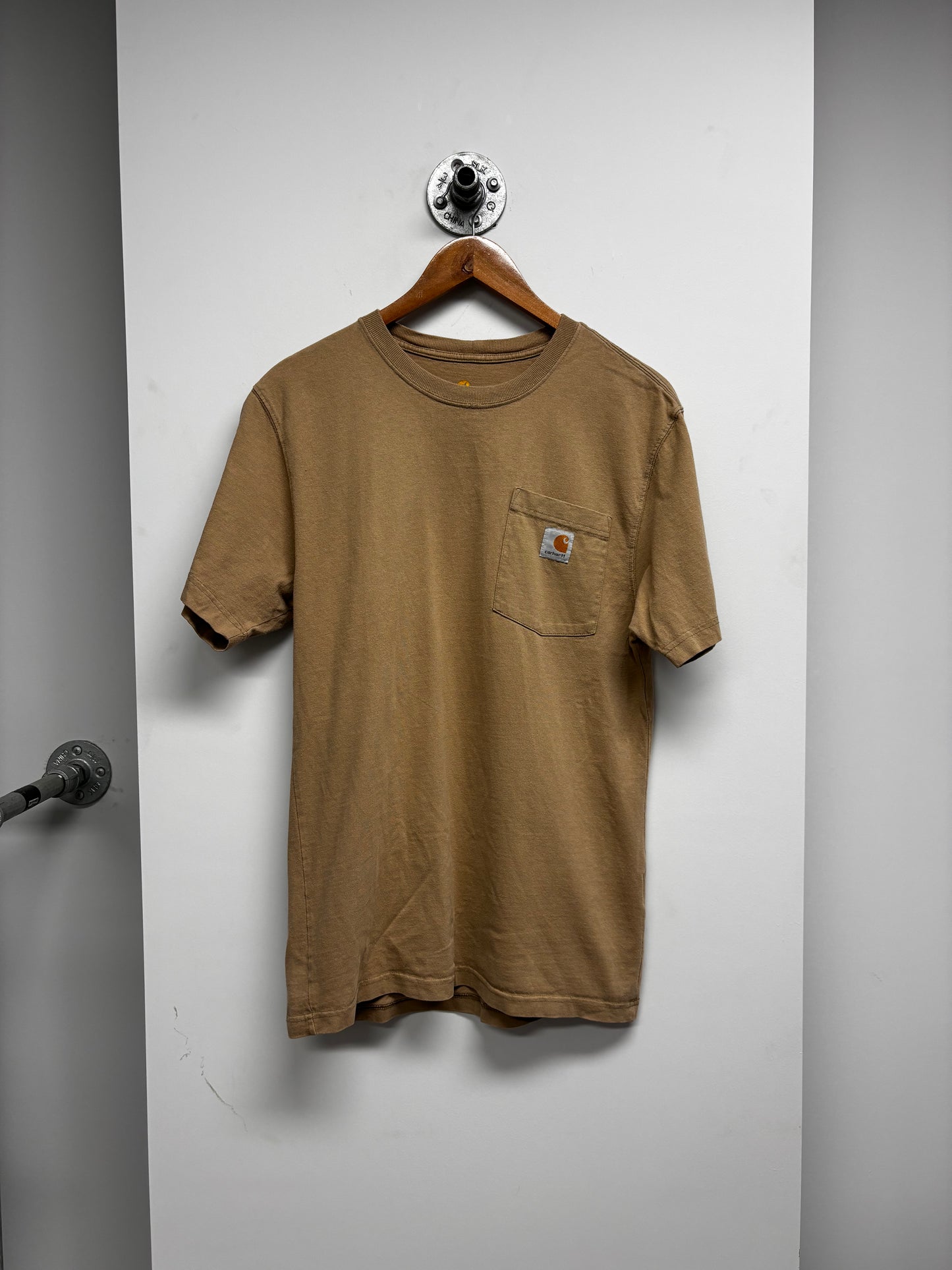 CARHARTT POCKET TSHIRT (M)
