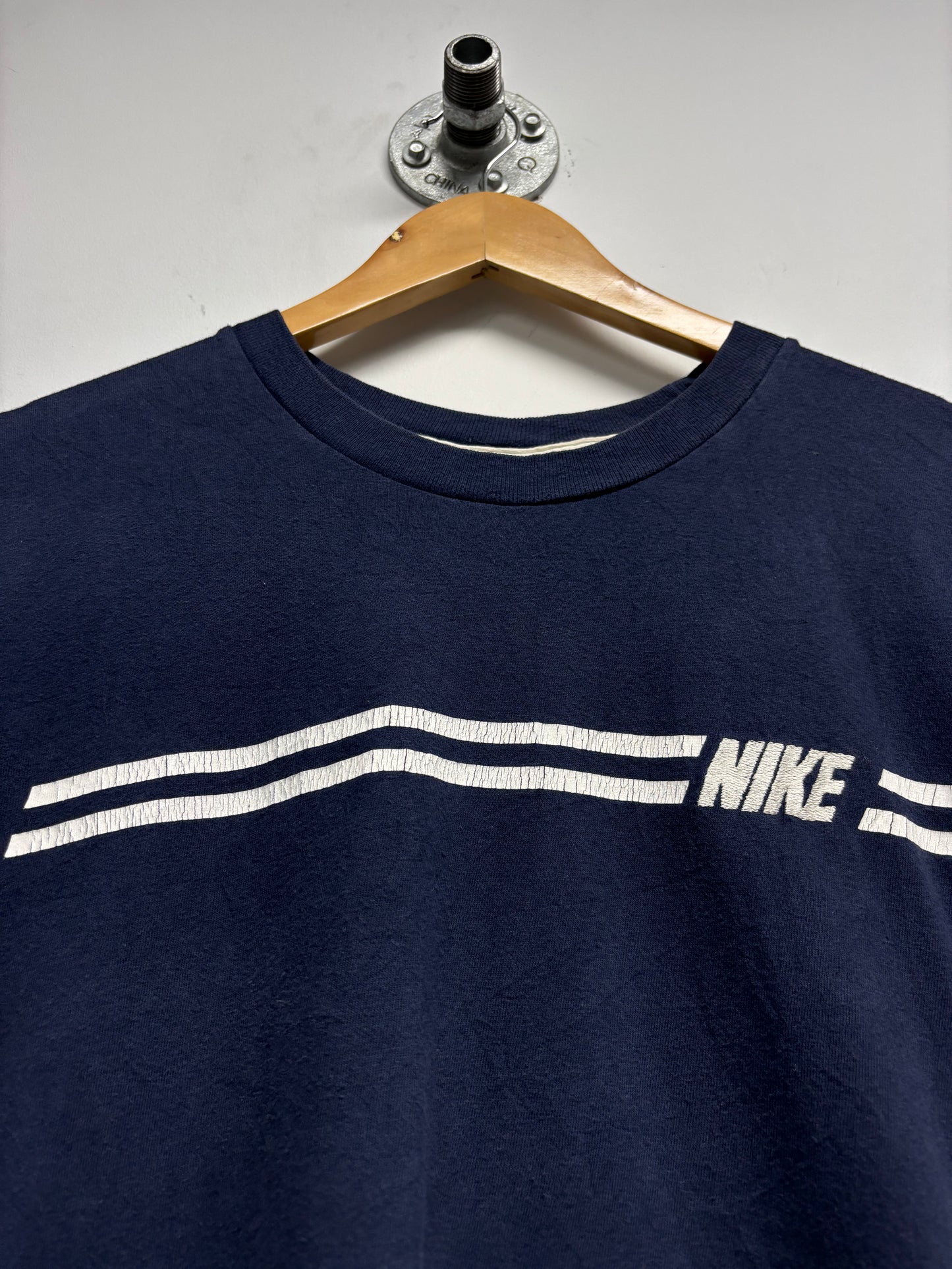 VINTAGE NIKE TSHIRT (M)