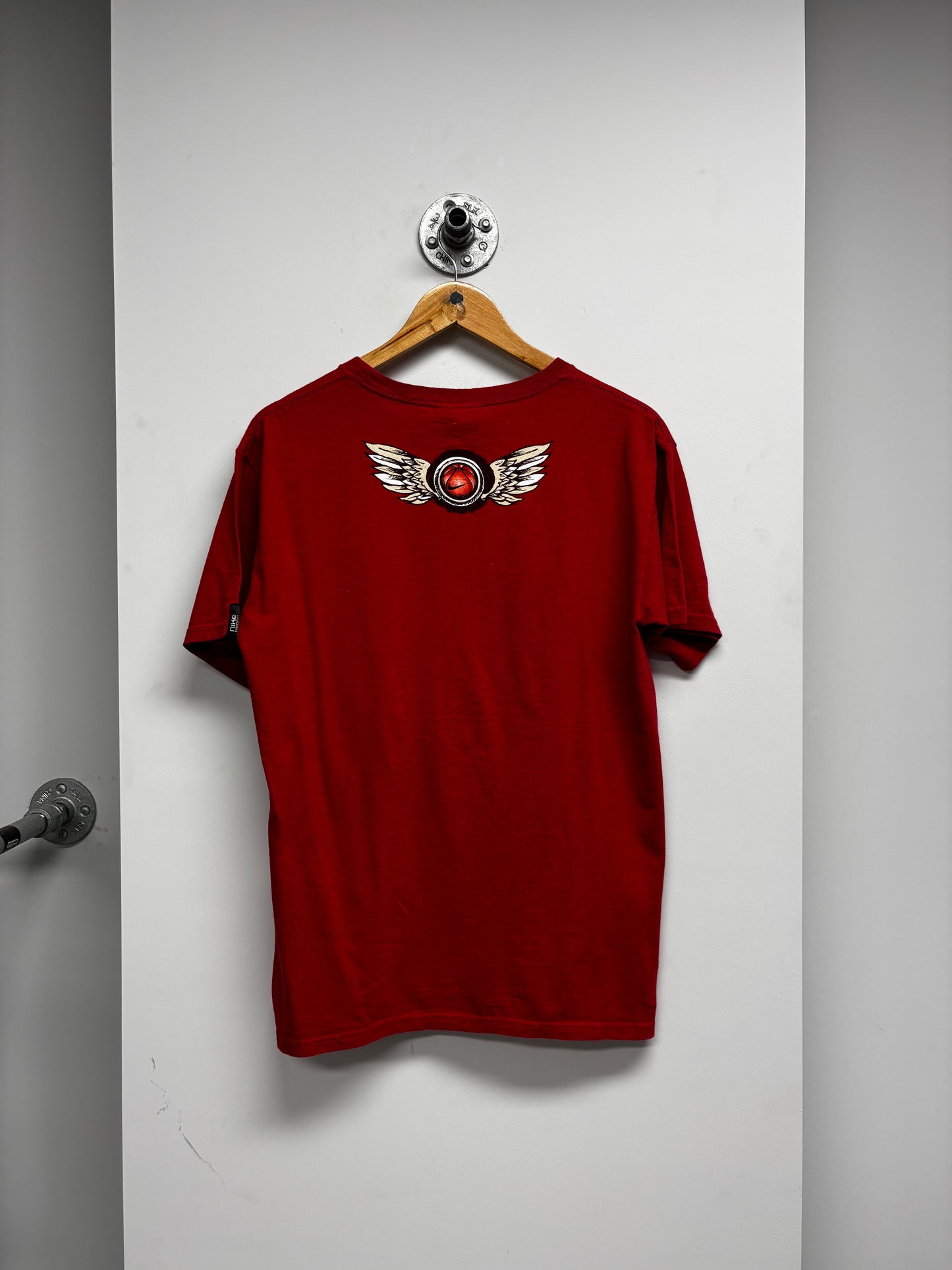 NIKE HOOPS GRAPHIC TSHIRT (S)