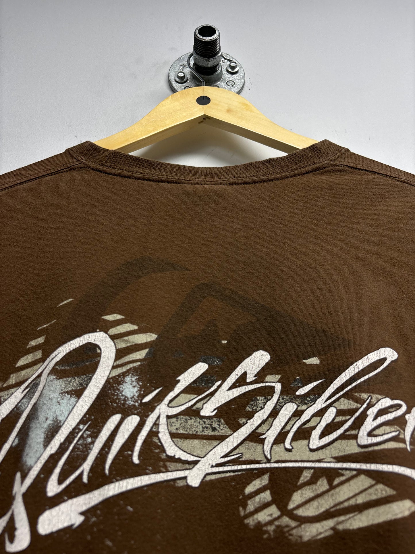 VINTAGE QUICKSILVER SURF TSHIRT (L)