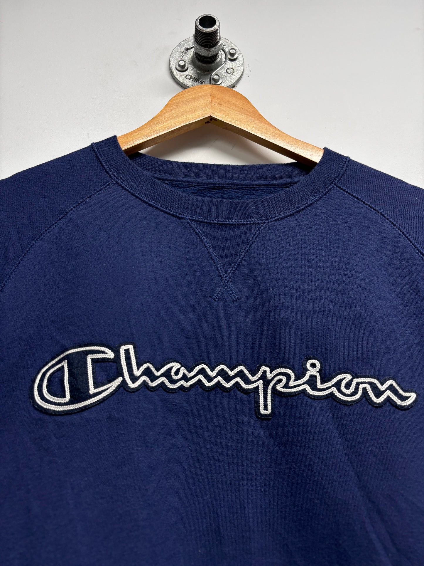 CHAMPION CREWNECK JUMPER (M)