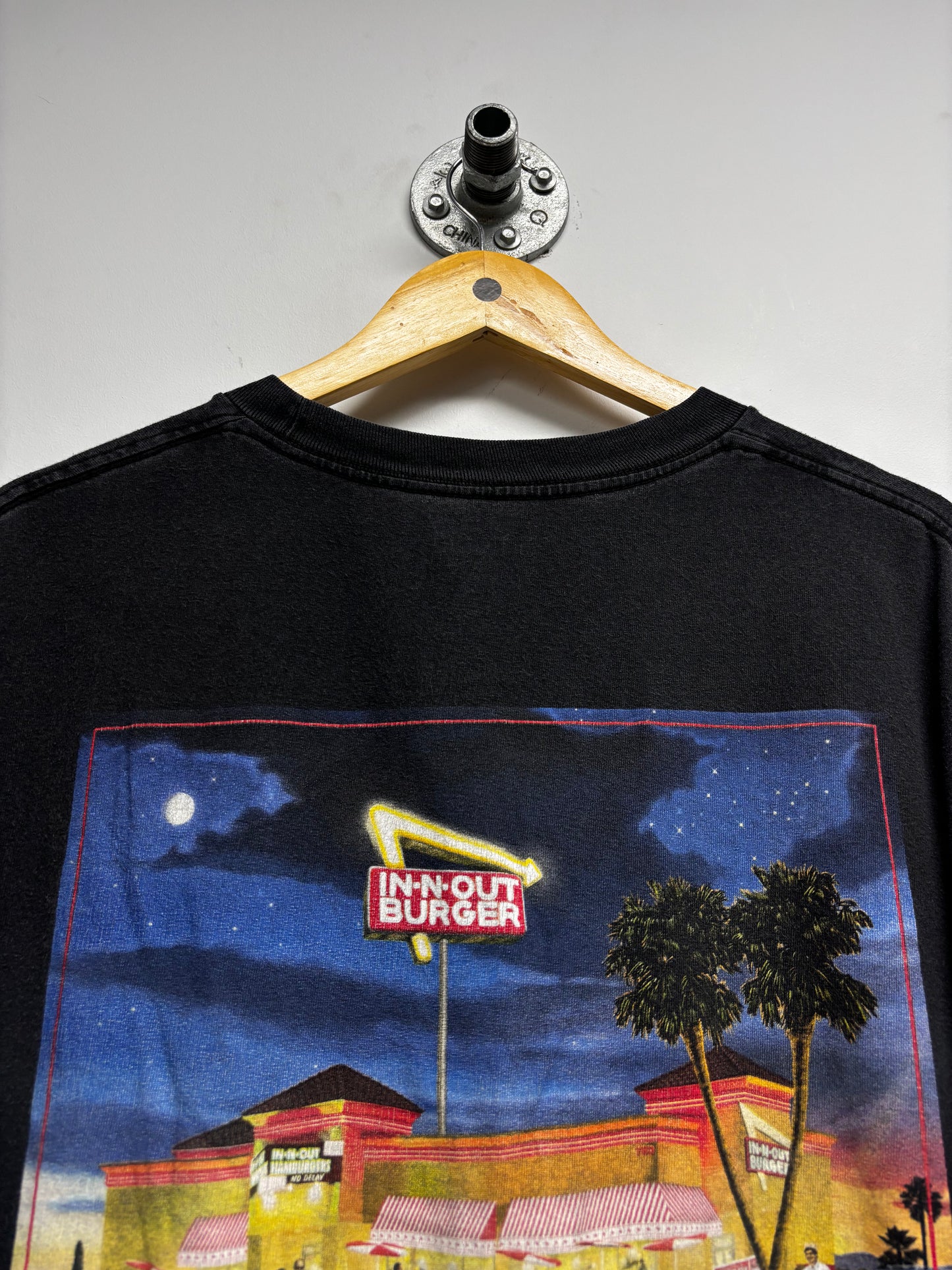IN-N-OUT BURGER ARIZONA TSHIRT (XL)