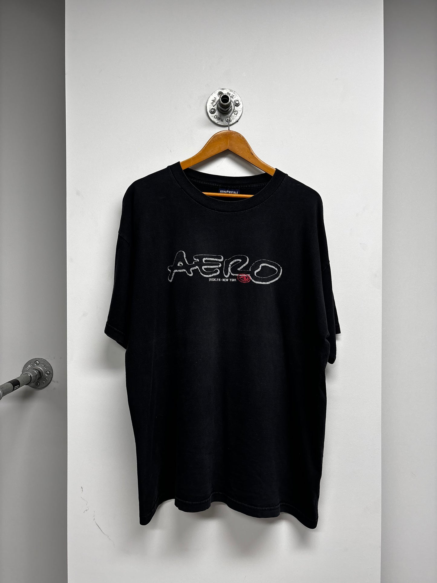 VINTAGE AEROPOSTALE NEW YORK TSHIRT (XL)