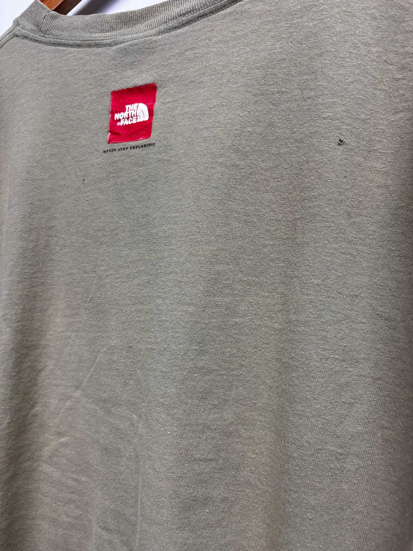 THE NORTH FACE EXPEDITION LONG SLEEVE SHIRT (M)