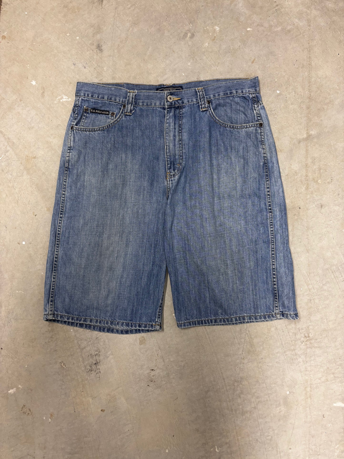 VINTAGE US POLO ASSN JORTS (36")