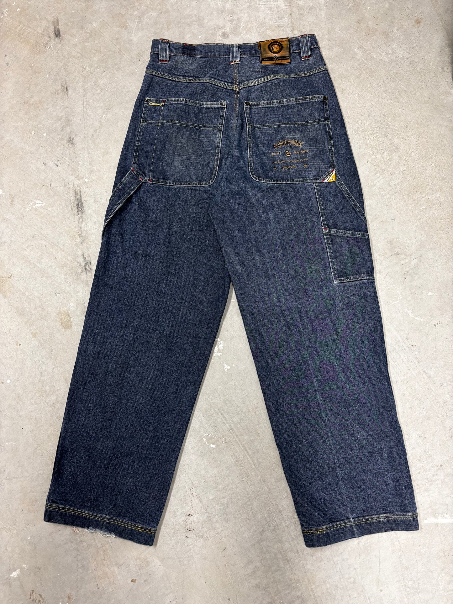 VINTAGE CULTURE EMBROIDED JEANS (32")