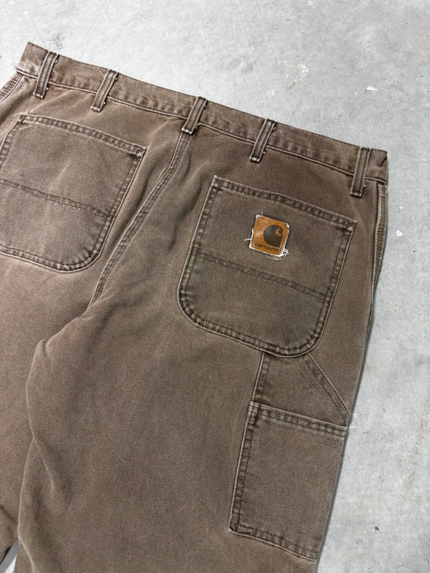VINTAGE CARHARTT CARPENTER PANTS (37")