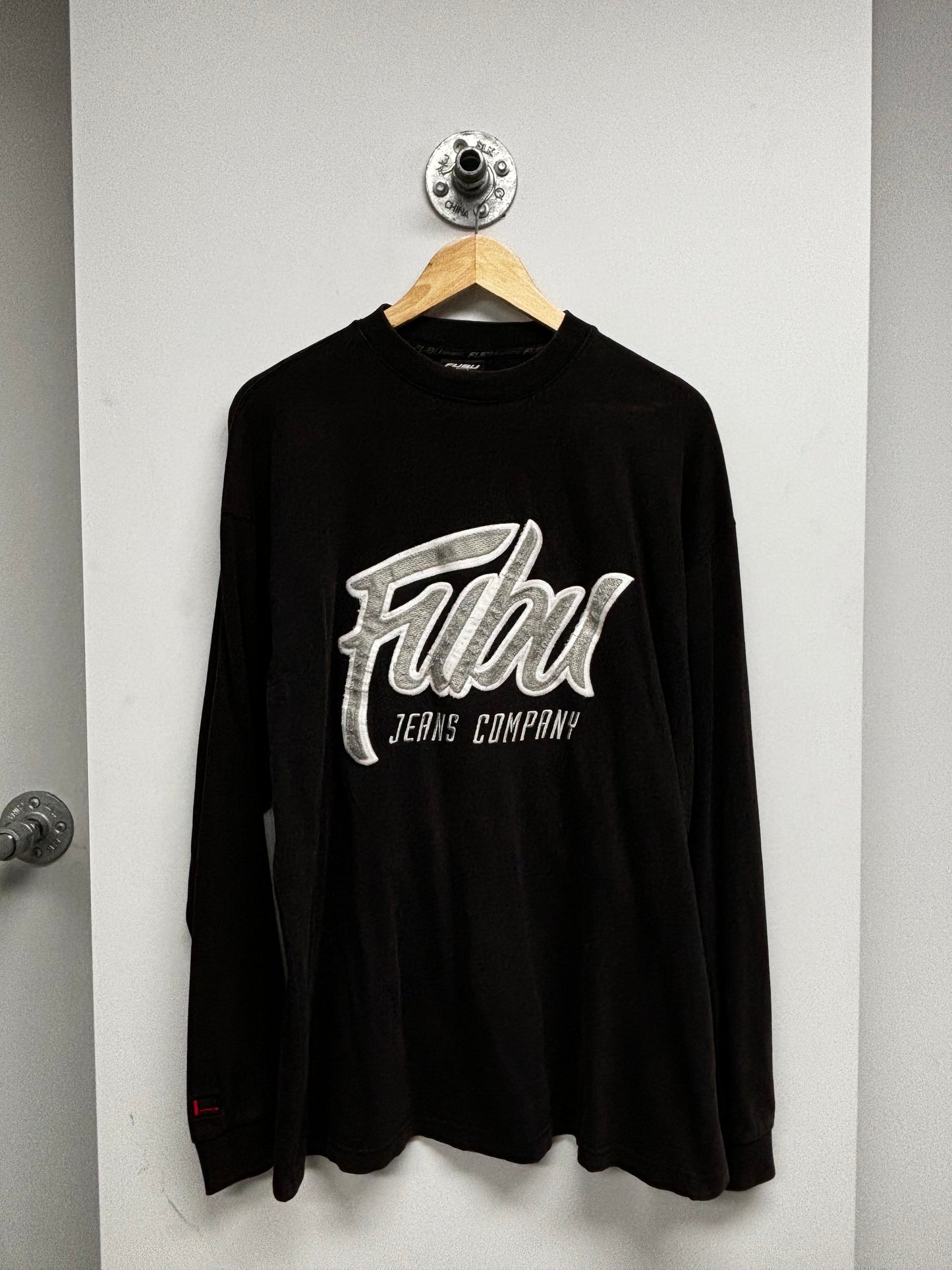 VINTAGE FUBU LONG SLEEVE SHIRT (L)