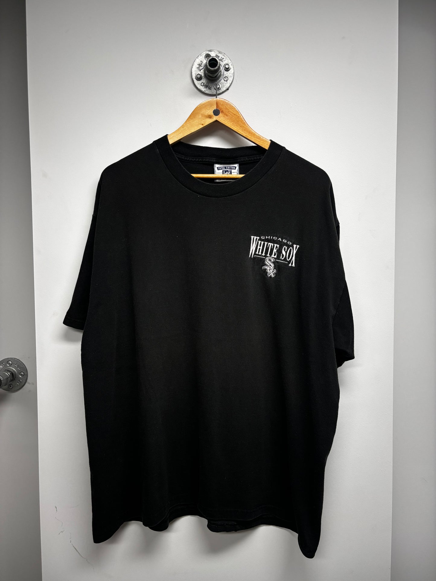 VINTAGE CHICAGO WHITE SOX TSHIRT (XL)