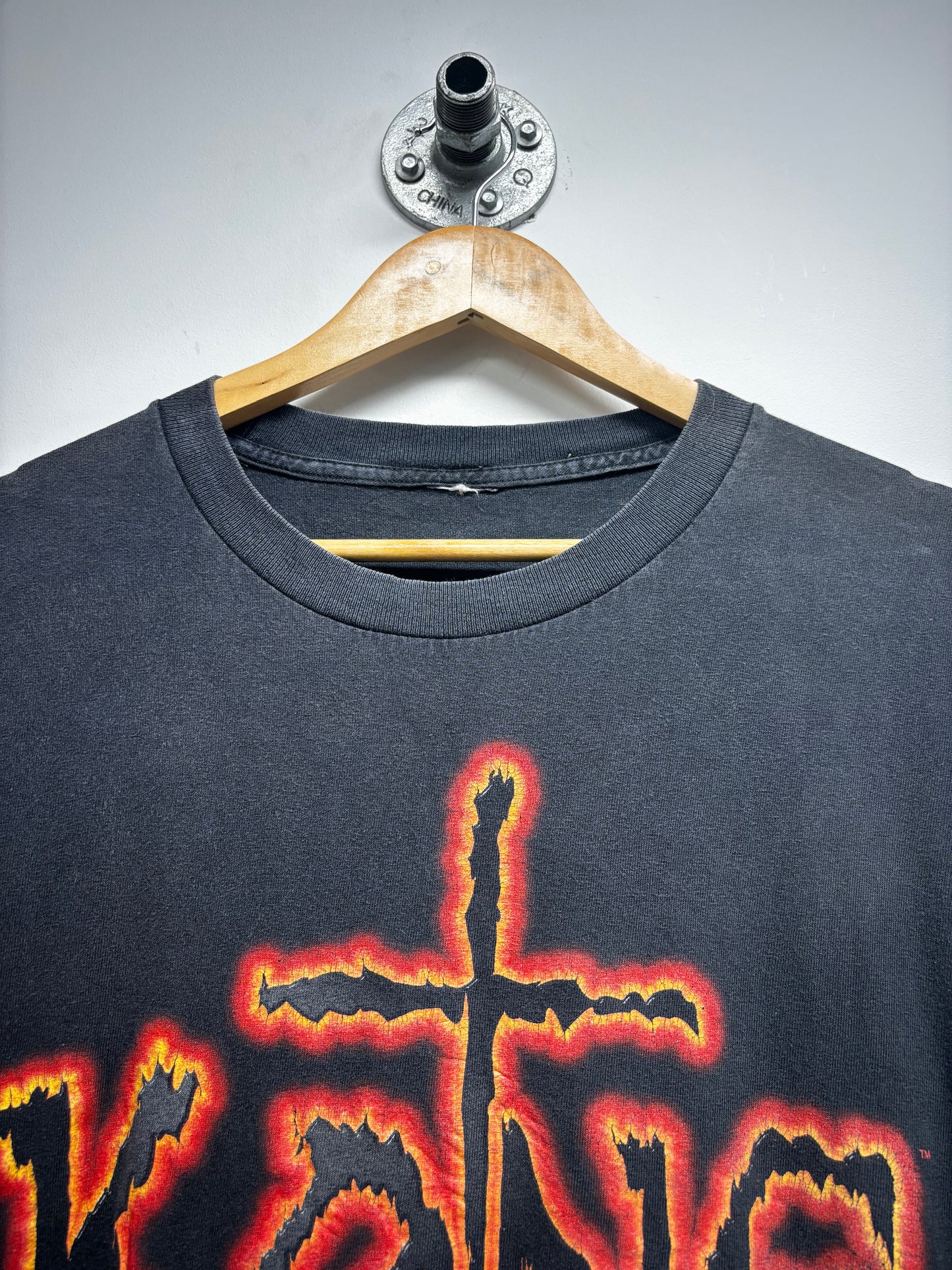 KANE PURE EVIL WRESTLING TSHIRT (L)