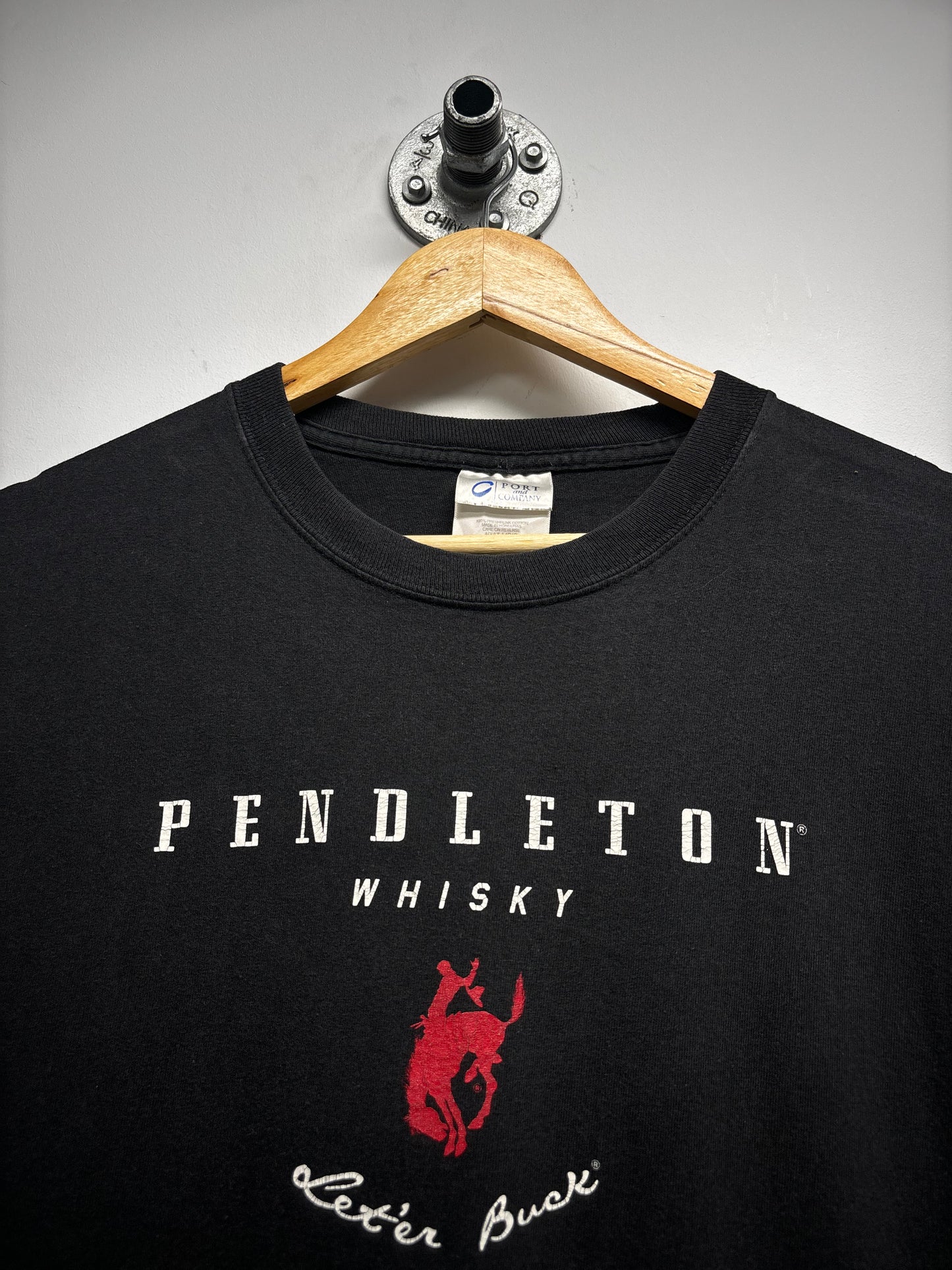 VINTAGE PENDLETON WHISKY TSHIRT (L)