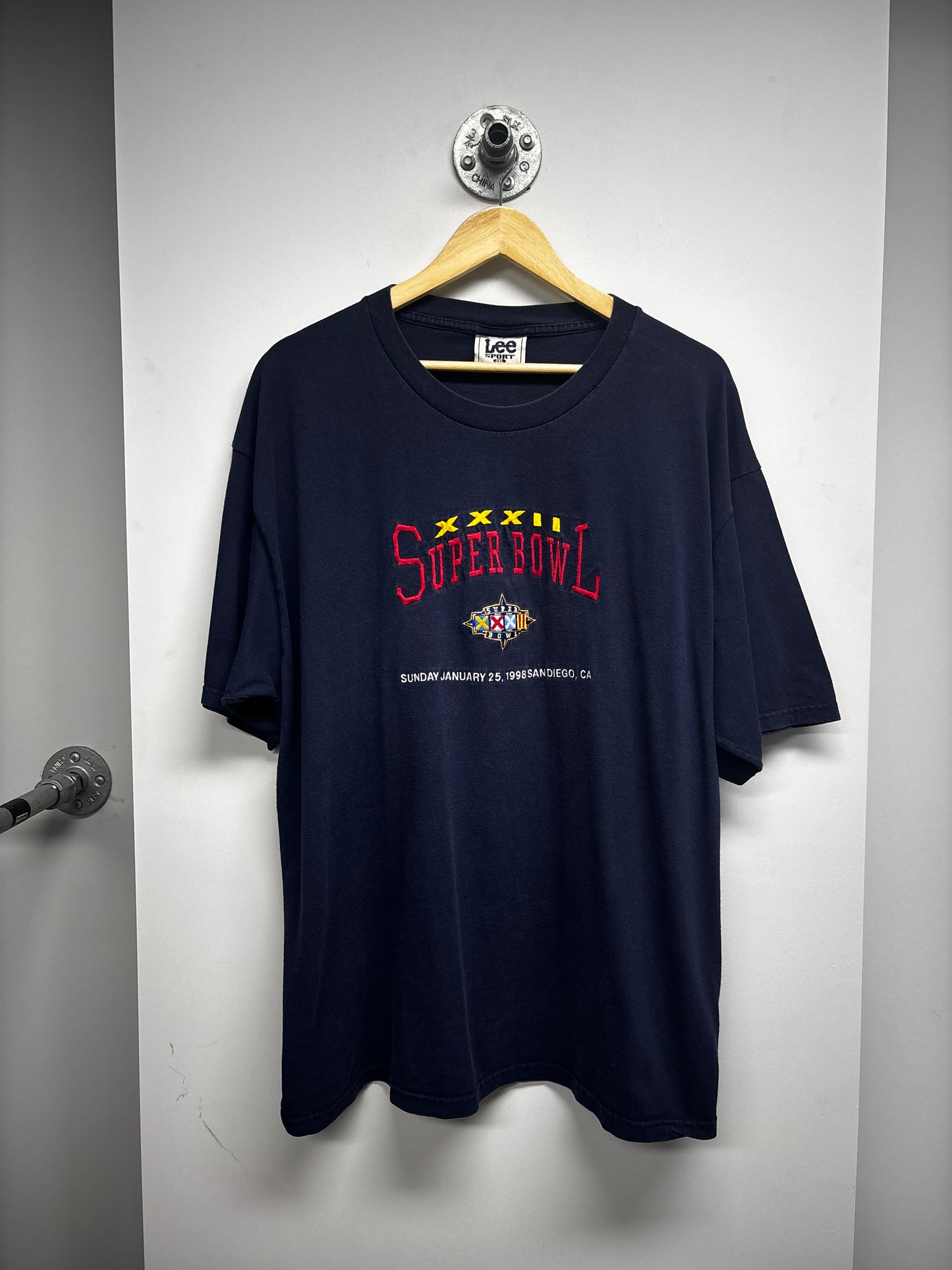 VINTAGE SUPERBOWL NFL TSHIRT (XXL)