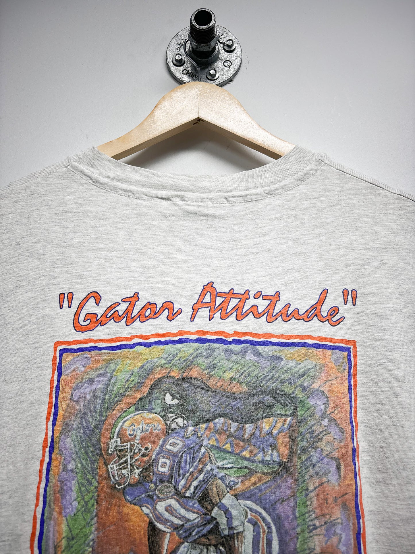 VINTAGE FLORIDA GATORS ART TSHIRT (XL)