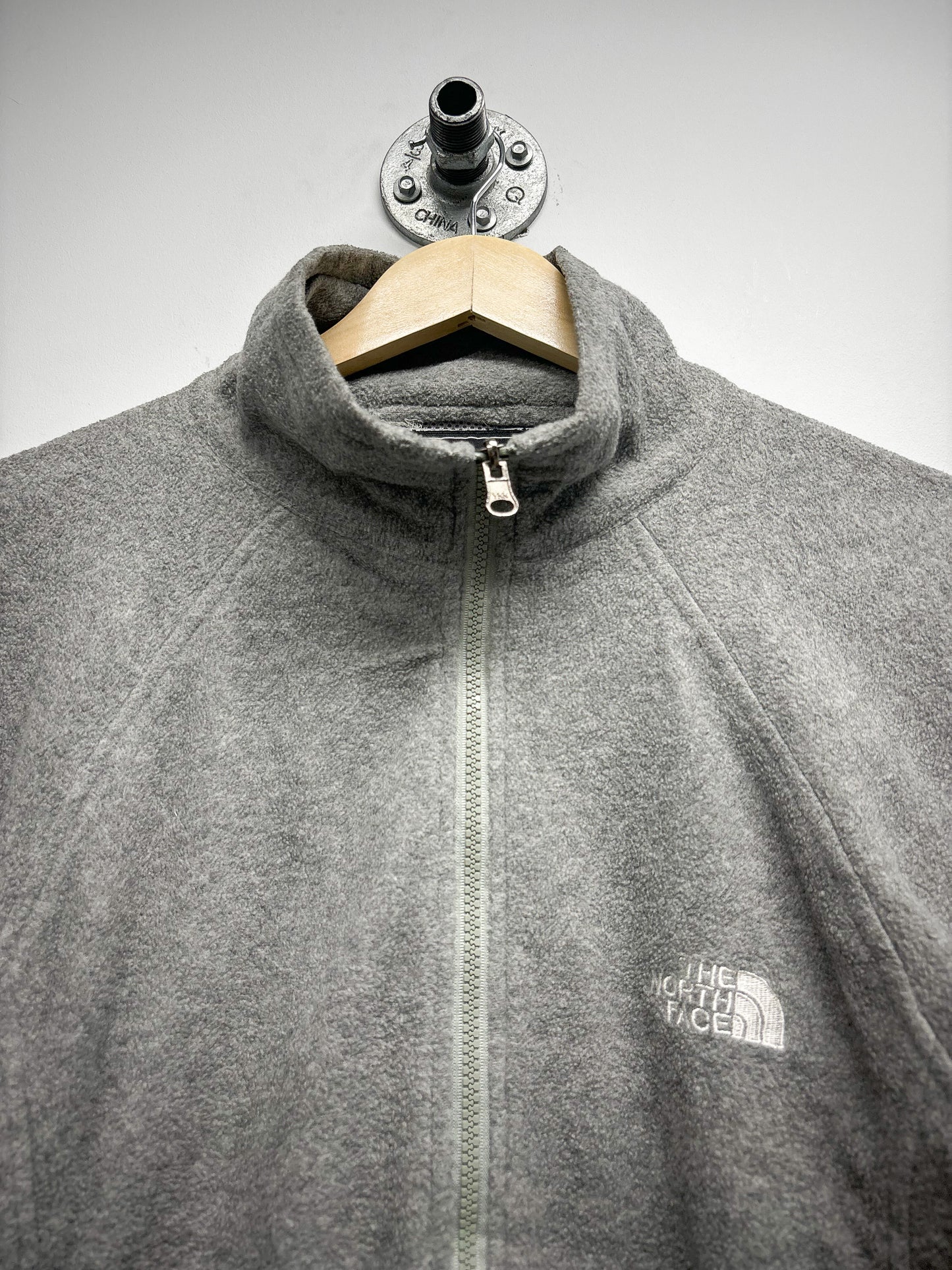NORTH FACE FLEECE JUMPER (L)