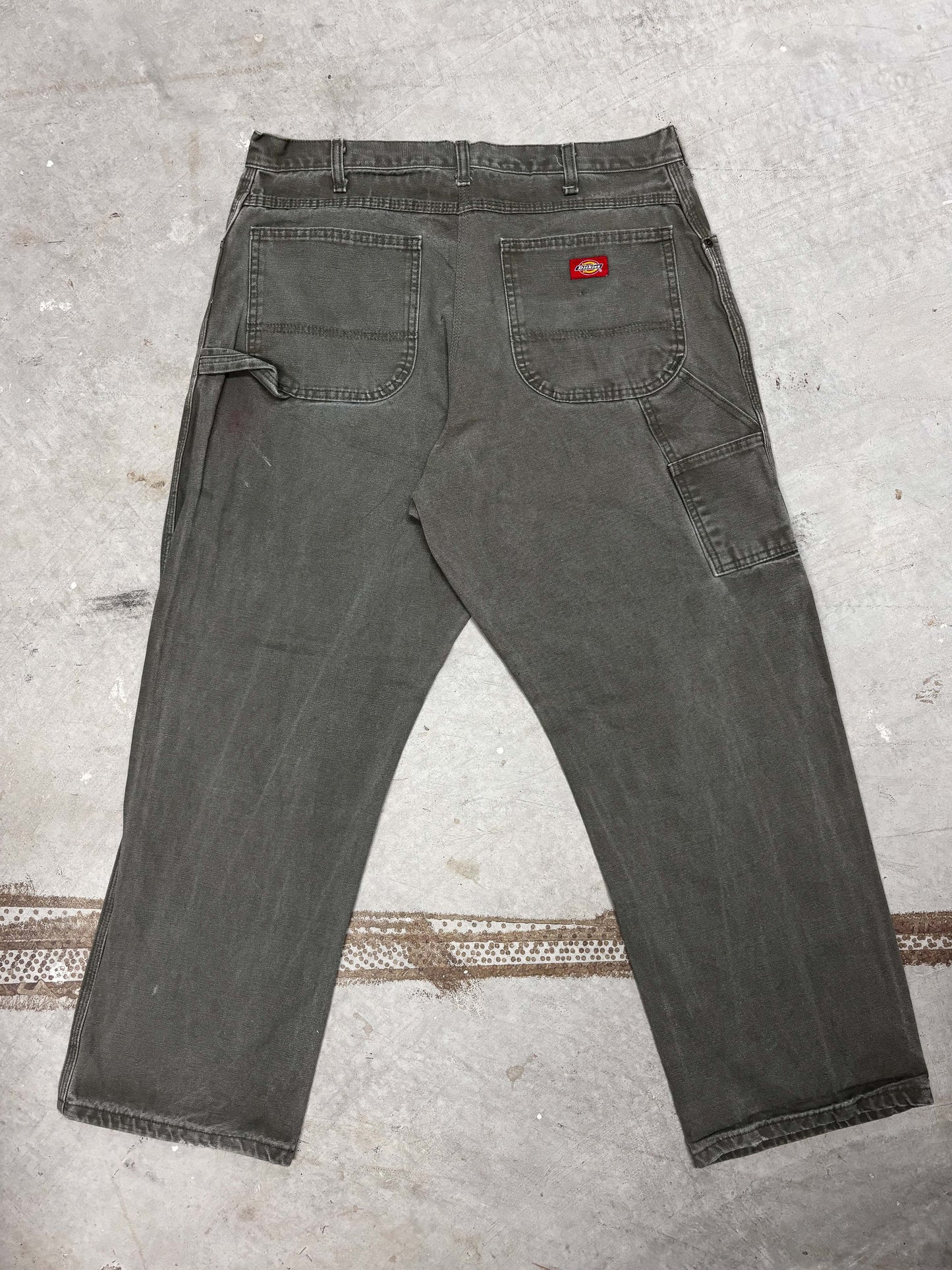 VINTAGE DICKIES CARPENTER PANTS (36)
