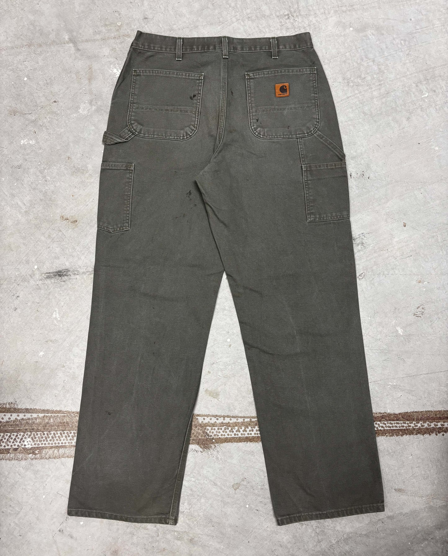 VINTAGE CARHARTT CARPENTER PANTS (34)