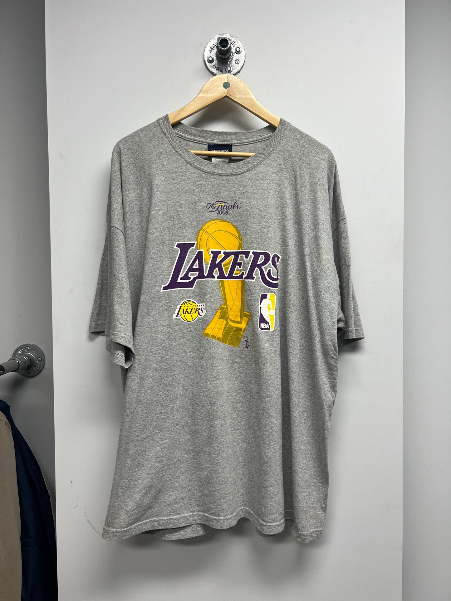 LOS ANGELES LAKERS 2008 NBA FINALS CHAMPIONS TSHIRT (2XL)