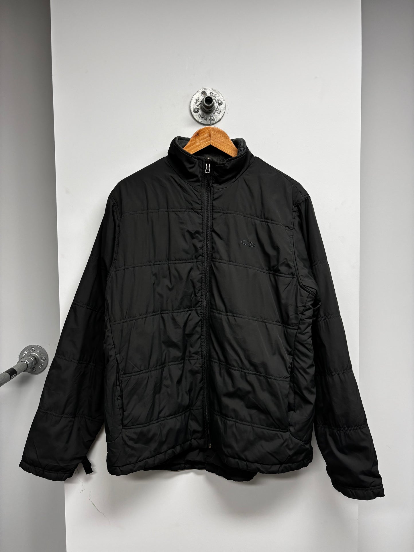 VINTAGE CHAMPION PUFFER JACKET (L)