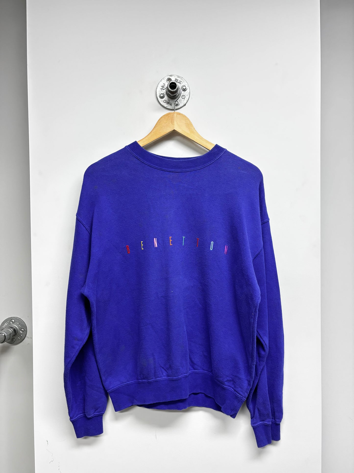 VINTAGE UNITED COLOURS BENETTON CREWNECK (L)