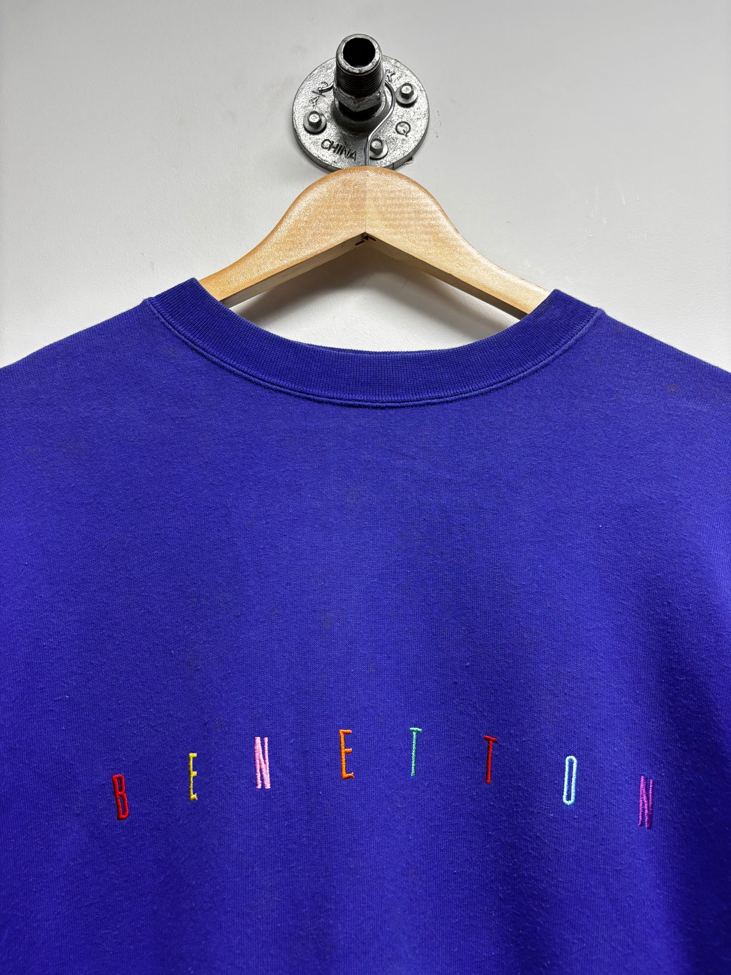 VINTAGE UNITED COLOURS BENETTON CREWNECK (L)