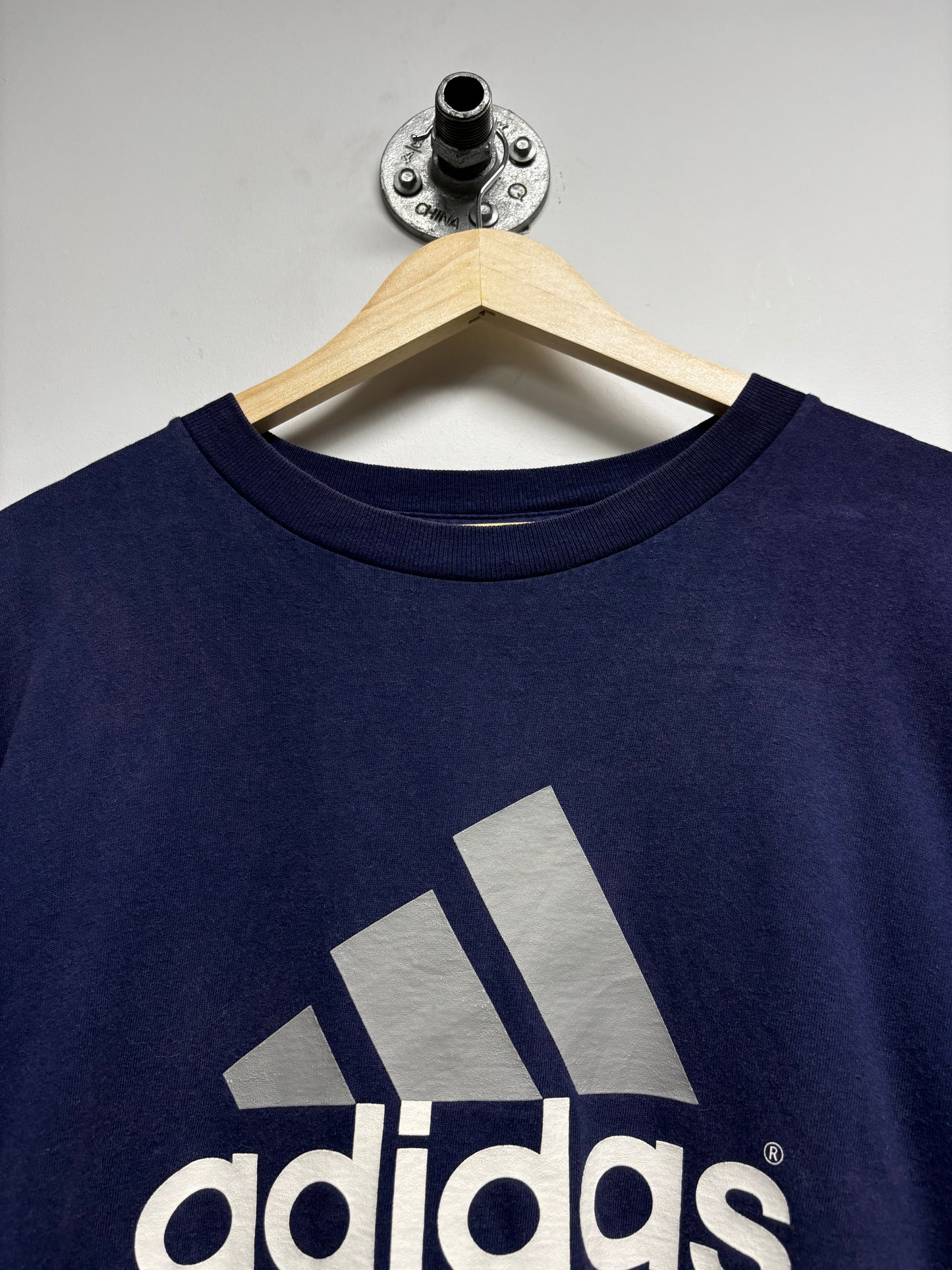 VINTAGE ADIDAS TSHIRT (XL)