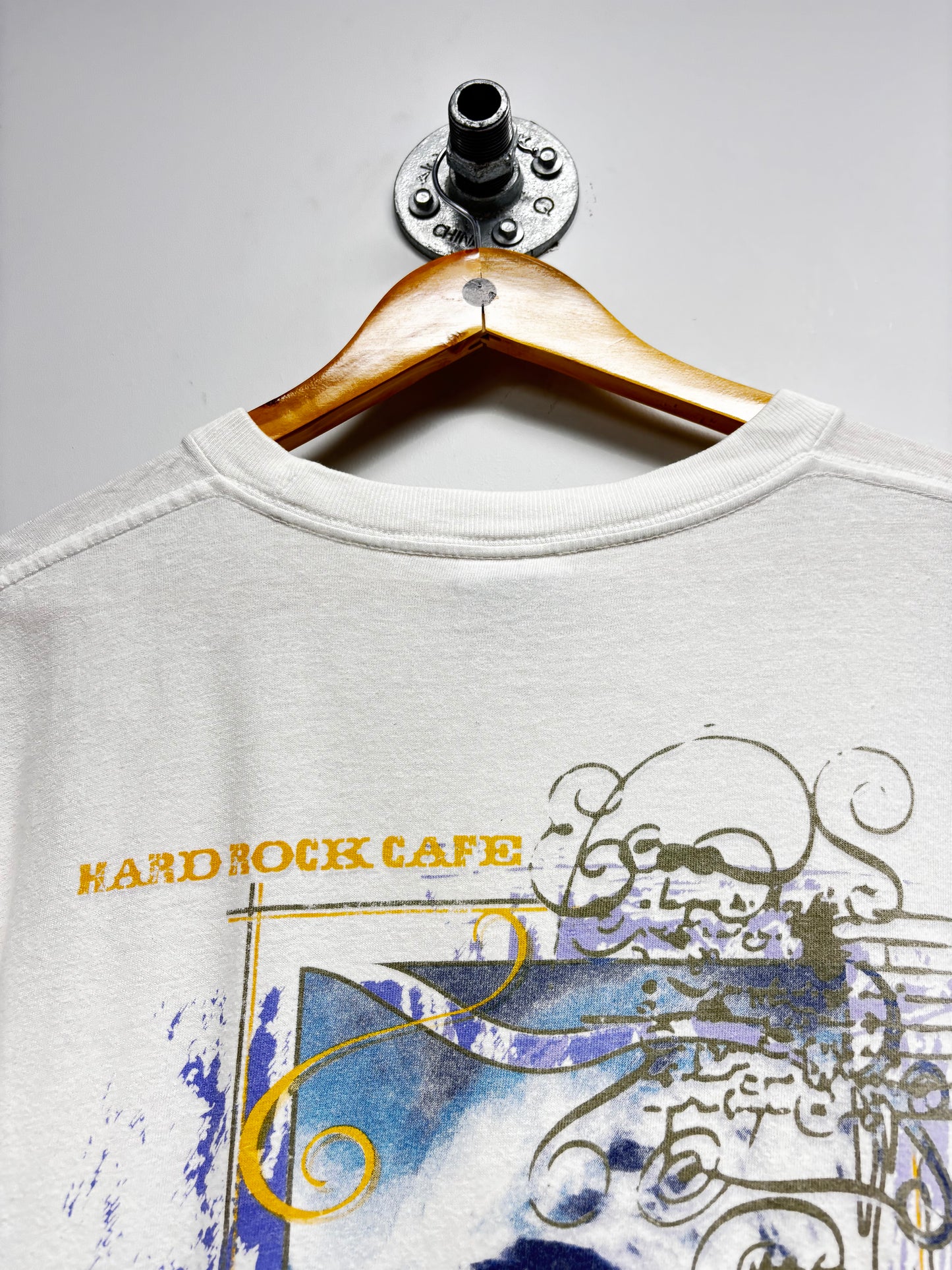 SURFERS PARADISE HARDROCK CAFE TSHIRT (S)