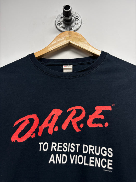 VINTAGE DARE TO RESIST TSHIRT (S)