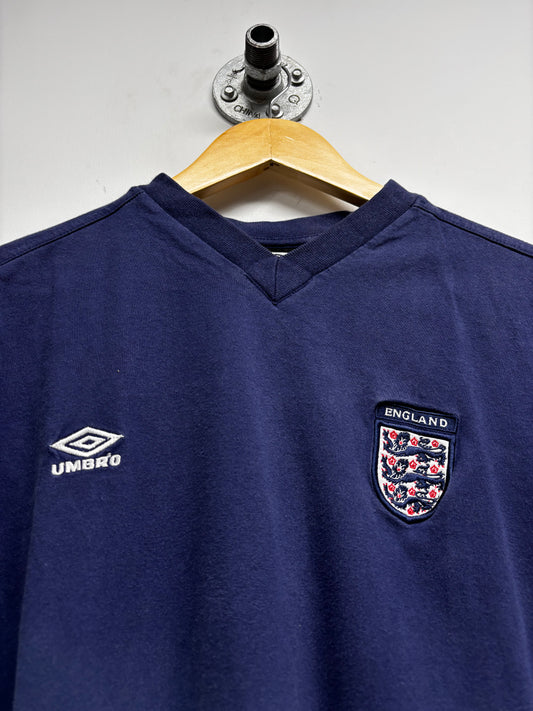 UMBRO ENGLAND FOOTBALL TSHIRT (S)