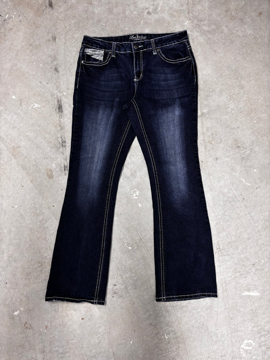 VINTAGE EMBROIDED SKINNY JEANS (36")