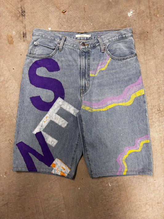 REWORKED LEVIS SEN JORTS (31")
